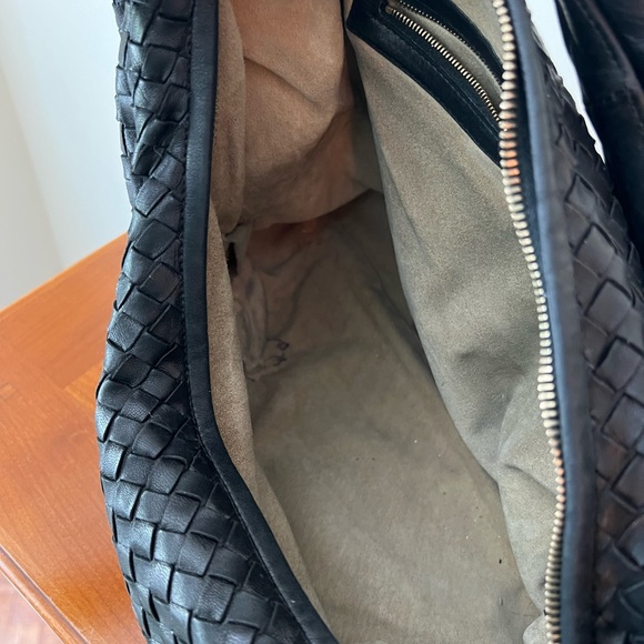 Authentic Vintage Bottega Veneta Slouch Handbag - Picture 8 of 13